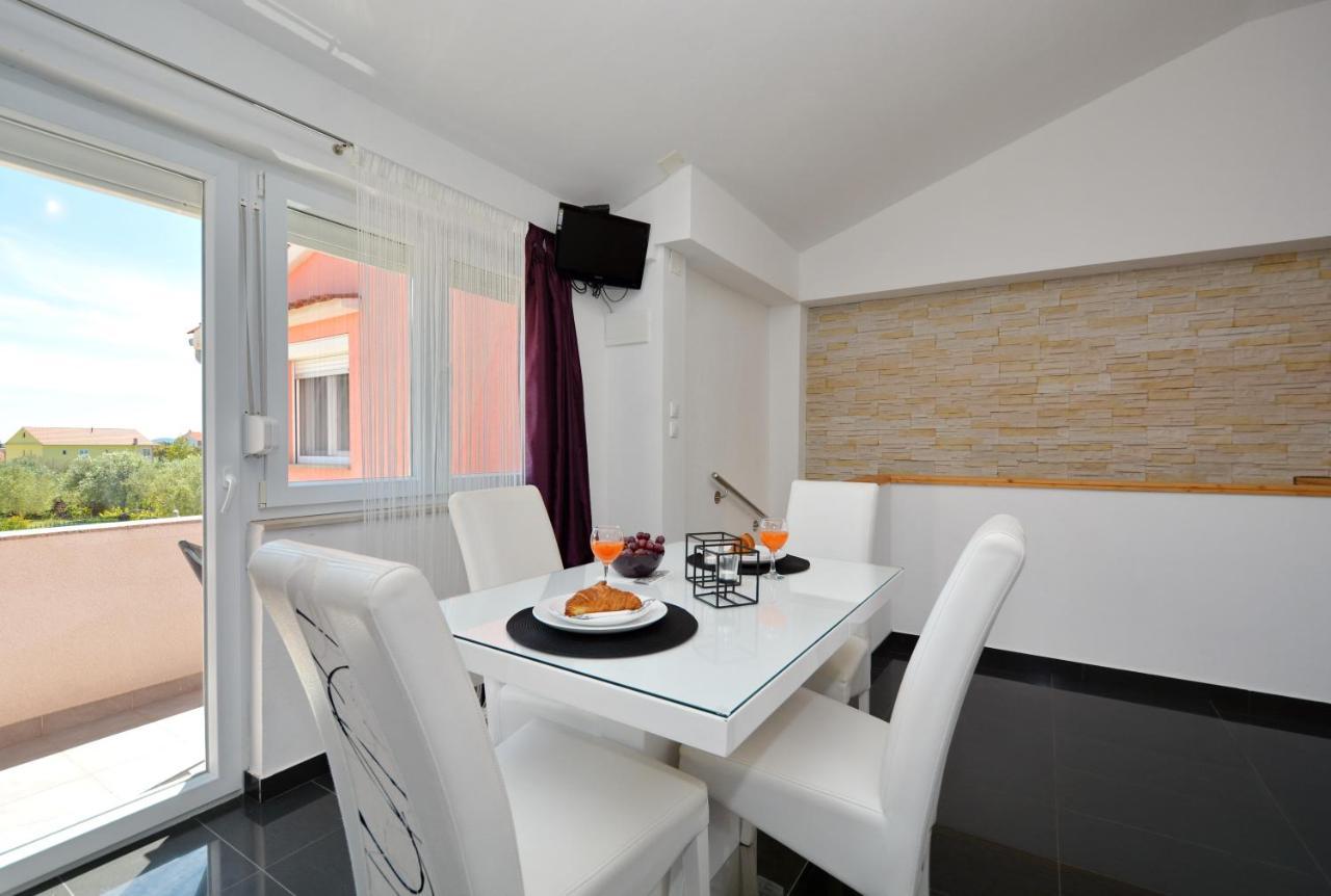 Apartmani Emili Сукошан Экстерьер фото